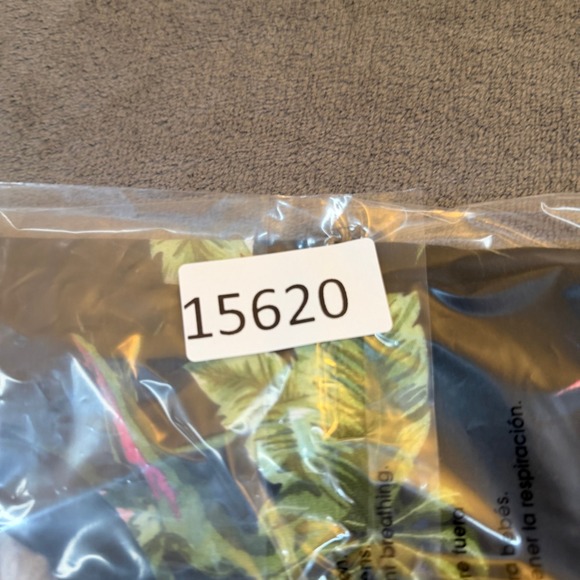 WXYZ MFG CO Black Tropical Floral Bird of Paradise Bamboo T Shirt Mens Medium - Picture 9 of 9